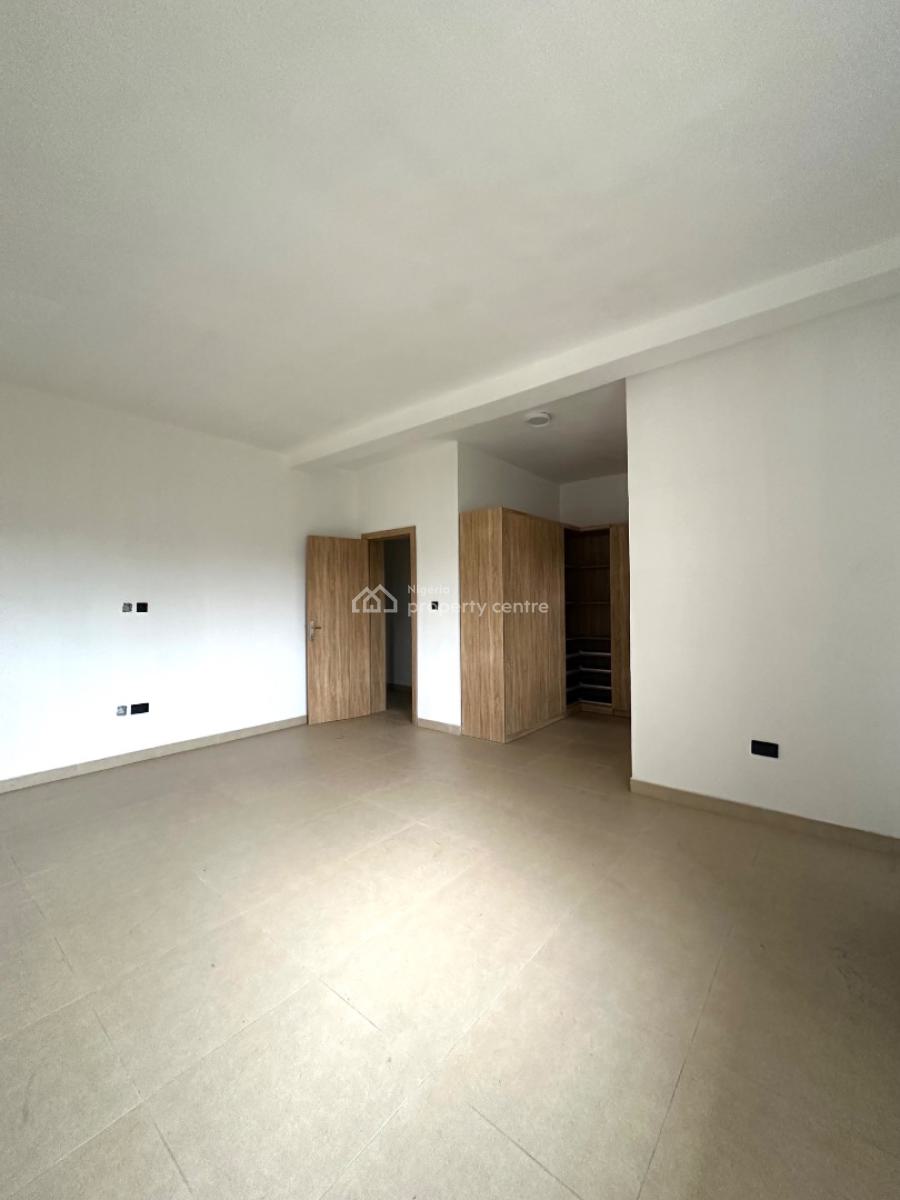 Newly Built Massive 3 Bedroom Apartment + Rooftop Terrace, Ikota, Lekki, Lagos, Flat / Apartment for Rent