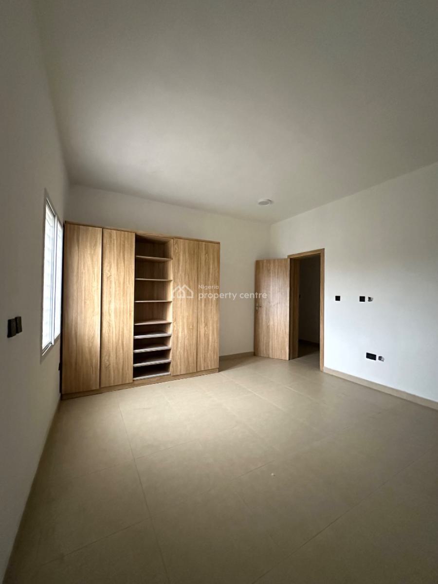 Newly Built Massive 3 Bedroom Apartment + Rooftop Terrace, Ikota, Lekki, Lagos, Flat / Apartment for Rent