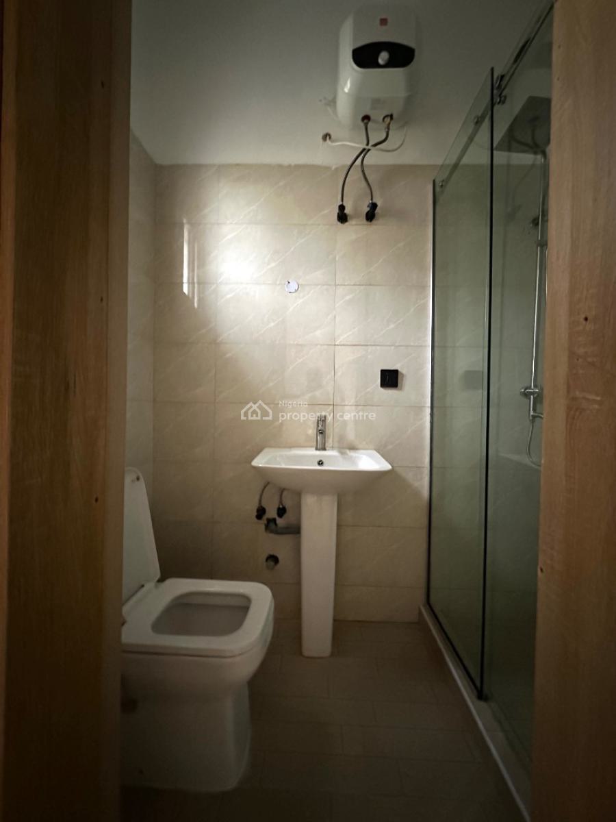 Newly Built Massive 3 Bedroom Apartment + Rooftop Terrace, Ikota, Lekki, Lagos, Flat / Apartment for Rent