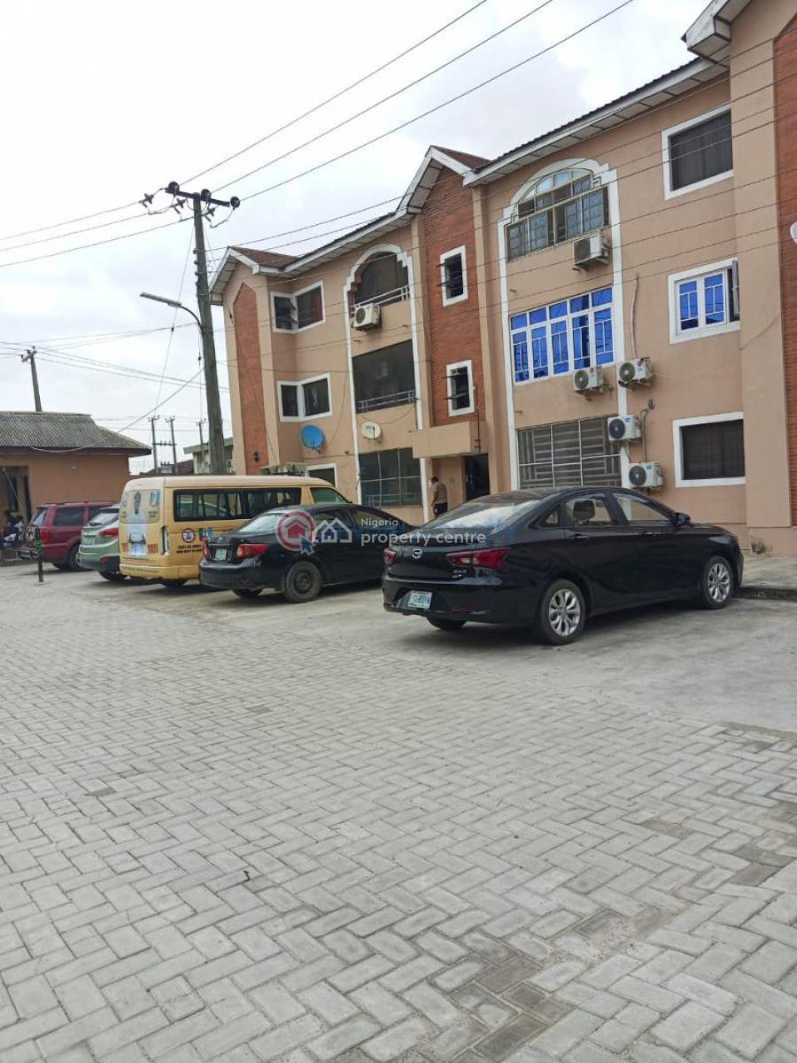 3 Bedroom Flat, Sunshine Estate, Oko-oba, Agege, Lagos, Flat / Apartment for Sale