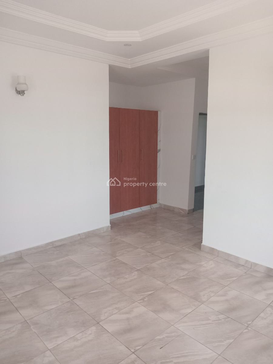 a Very Good Spacious 3-bedroom Flat + 1bq, Wuye District Abuja ( Video of The Apartment Is Attached), Wuye, Abuja, Flat / Apartment for Rent