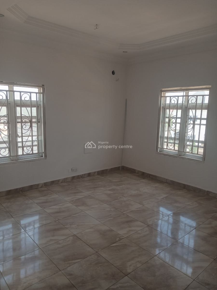 a Very Good Spacious 3-bedroom Flat + 1bq, Wuye District Abuja ( Video of The Apartment Is Attached), Wuye, Abuja, Flat / Apartment for Rent