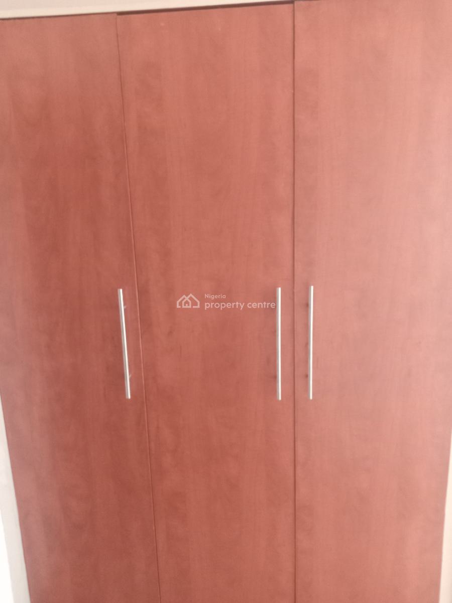 a Very Good Spacious 3-bedroom Flat + 1bq, Wuye District Abuja ( Video of The Apartment Is Attached), Wuye, Abuja, Flat / Apartment for Rent