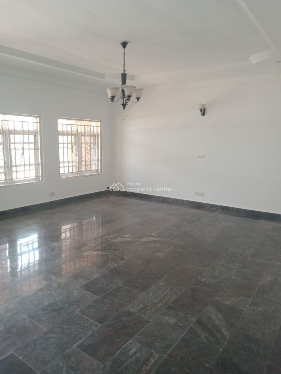 a Very Good Spacious 3-bedroom Flat + 1bq, Wuye District Abuja ( Video of The Apartment Is Attached), Wuye, Abuja, Flat / Apartment for Rent