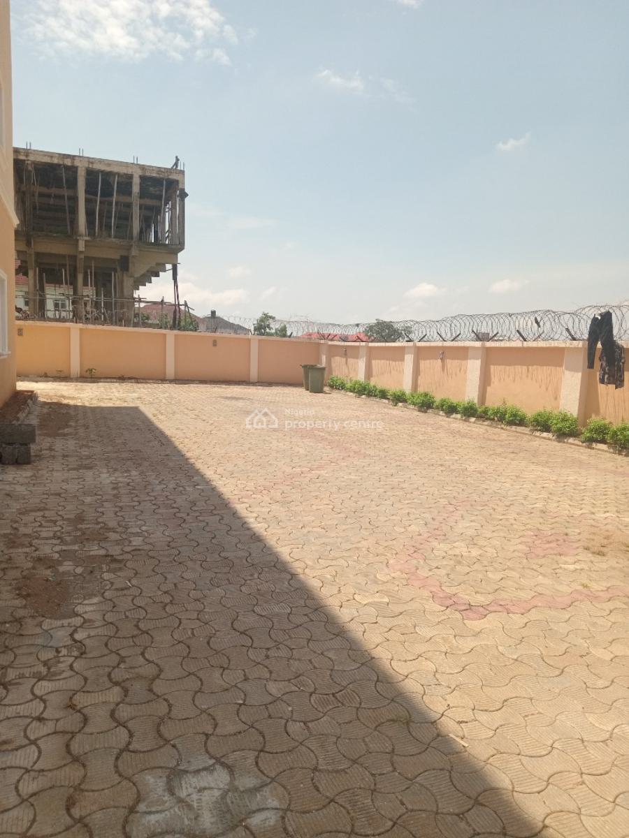 a Very Good Spacious 3-bedroom Flat + 1bq, Wuye District Abuja ( Video of The Apartment Is Attached), Wuye, Abuja, Flat / Apartment for Rent