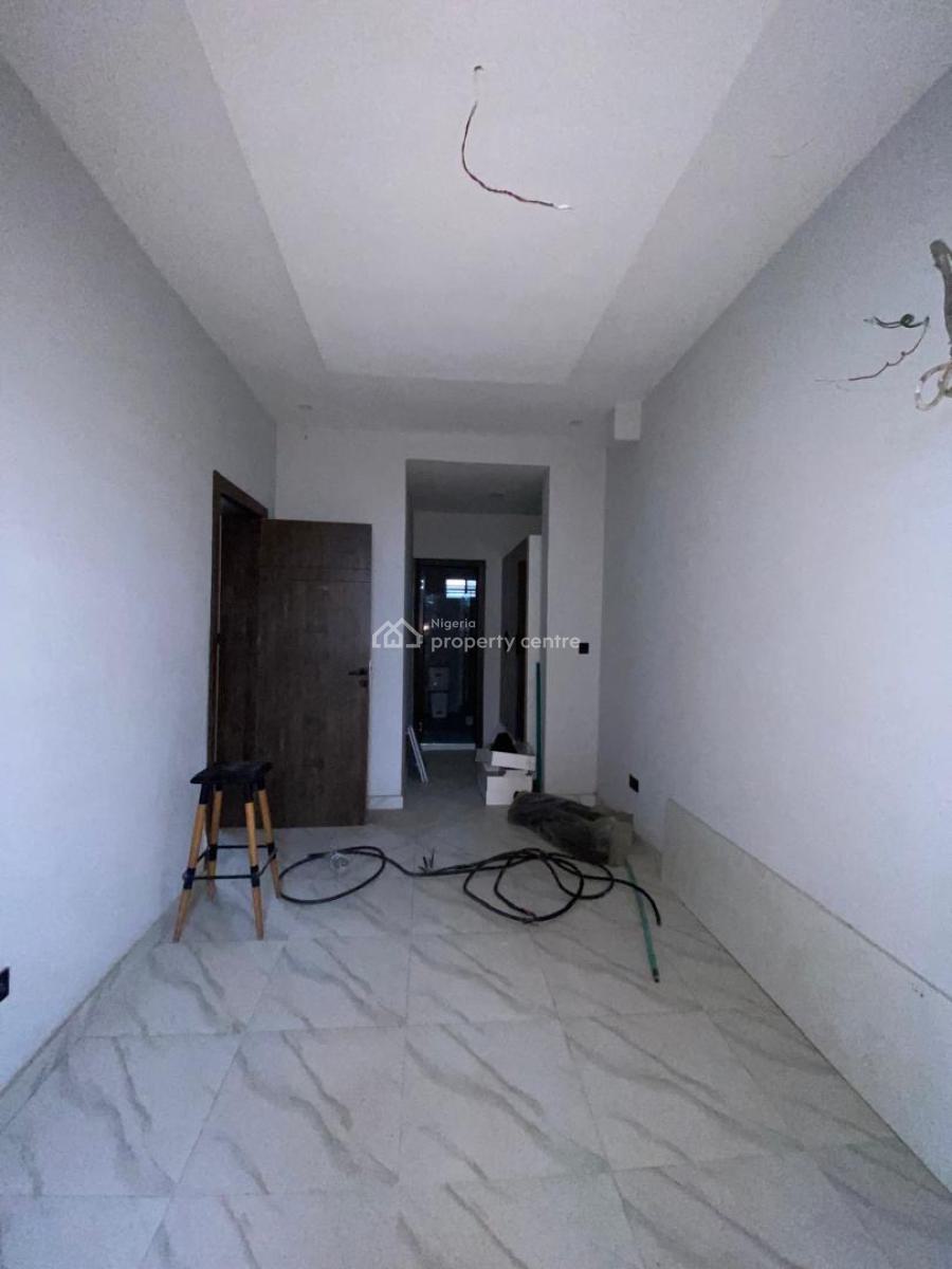 2 Bedroom Apartment with Swimming Pool, Ikate, Lekki, Lagos, Flat / Apartment for Sale