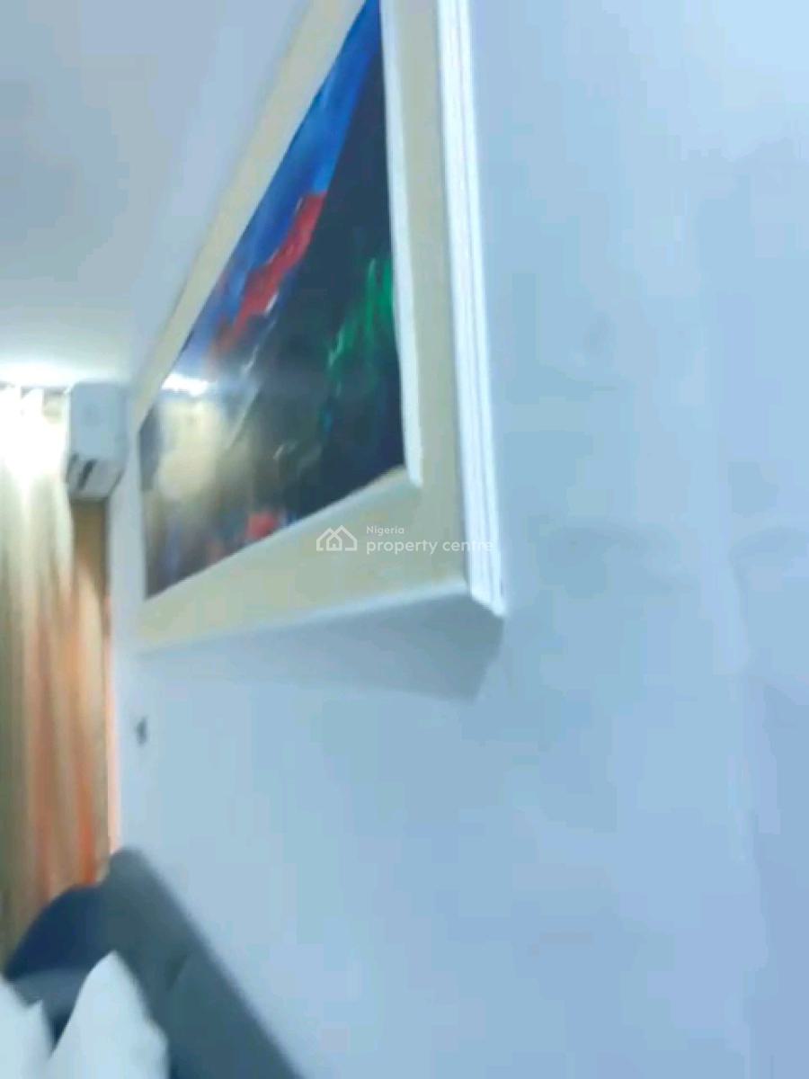 Furnished 3-bedroom Flat -- Freedom Way Lekki Phase 1, Freedom Way, Lekki Phase 1, Lekki, Lagos, Flat / Apartment for Rent