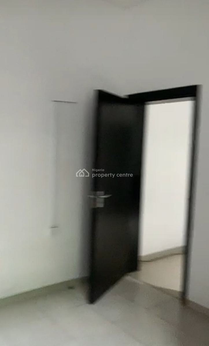 Renovated  Mini Flat with Open Plan Kitchen( Video), Hopeville Estate, Sangotedo, Ajah, Lagos, Mini Flat (room and Parlour) for Rent