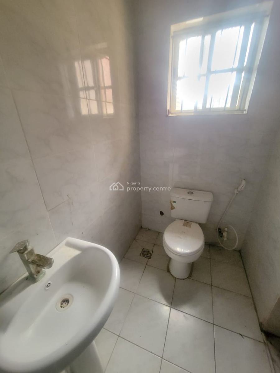 Spacious and Standard 3bedroom Flat, First Unity Estate, Ajah, Lagos, House for Rent
