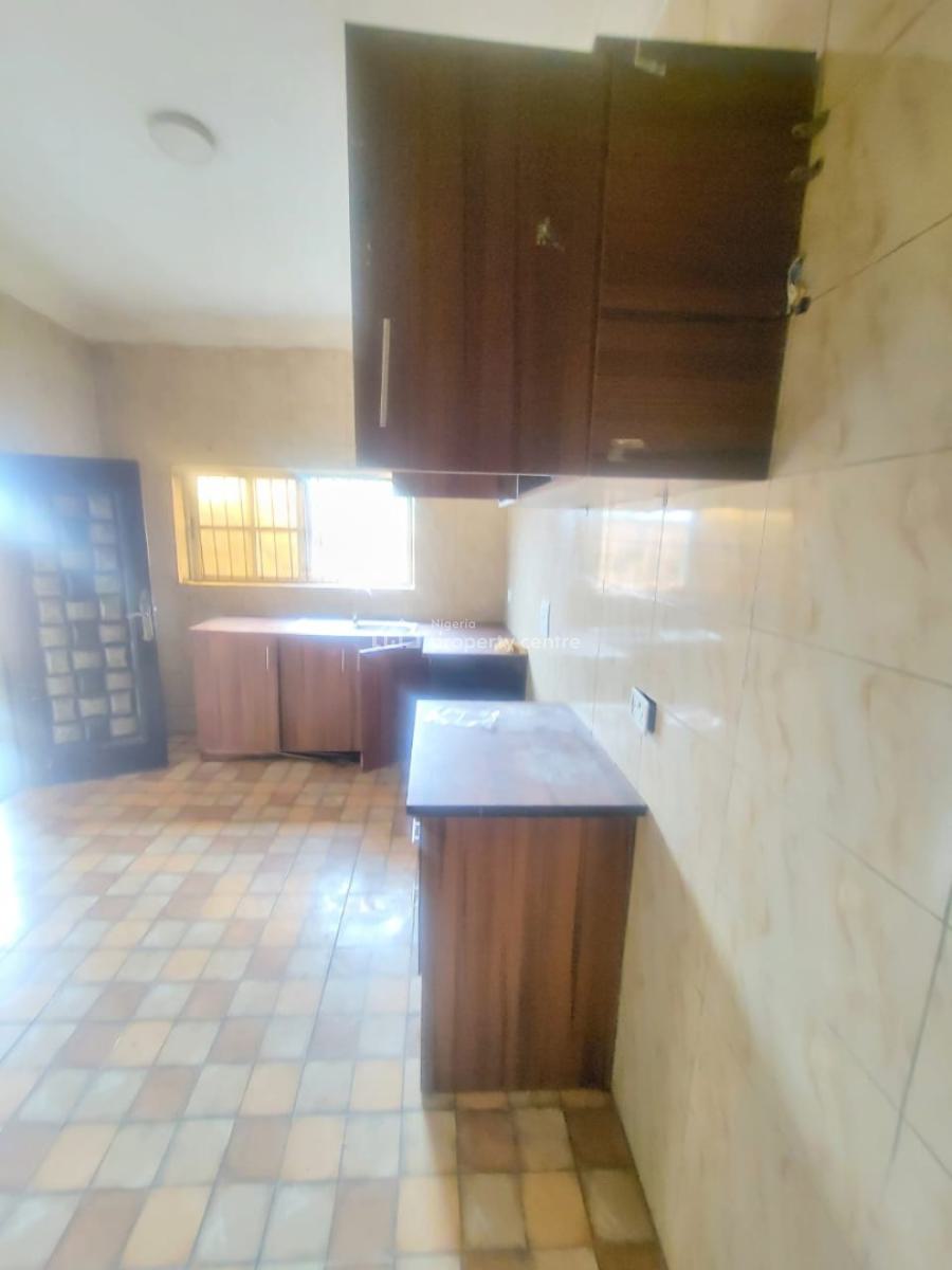 Spacious and Standard 3bedroom Flat, First Unity Estate, Ajah, Lagos, House for Rent