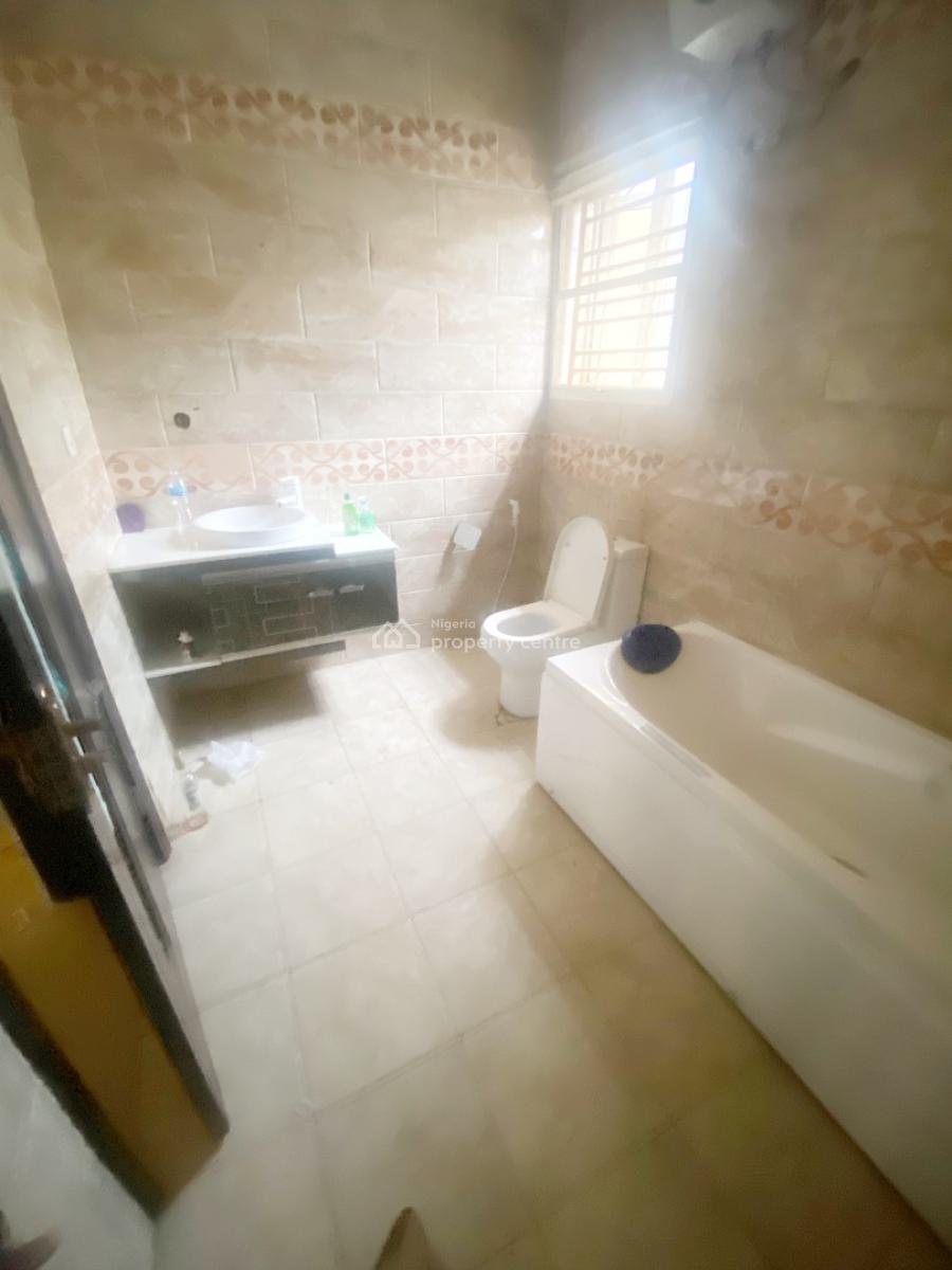 Luxury 4 Bedroom Detached Duplex with Bq, Gra Phase 1, Magodo, Lagos, Detached Duplex for Rent