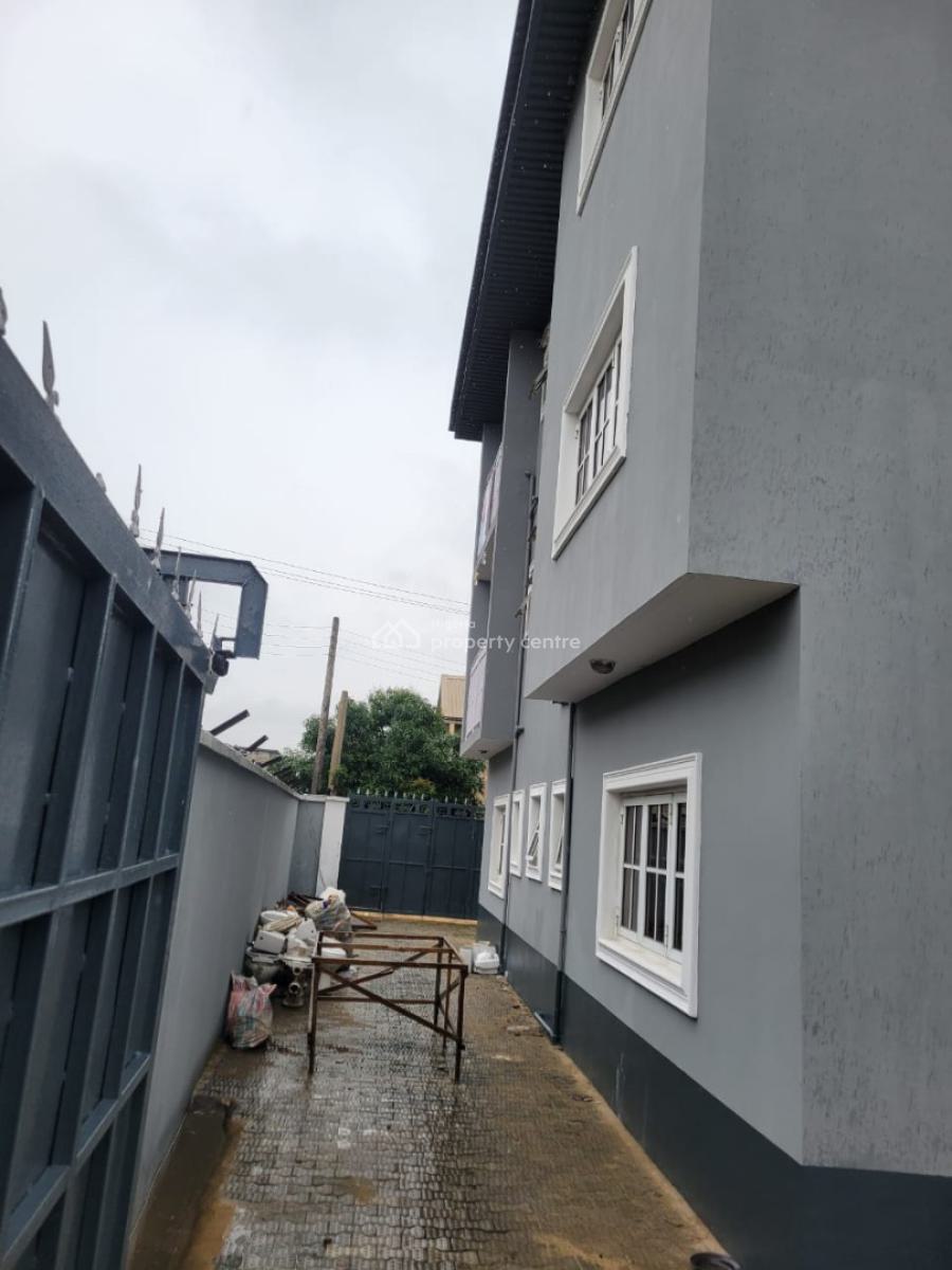 Clean and Spacious 3bedroom Flat, Progress Estate, Ajah, Lagos, Flat / Apartment for Rent