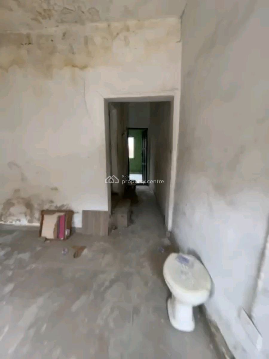 Standard Mini Flat, Off Pedro, Pedro, Gbagada, Lagos, Mini Flat (room and Parlour) for Rent