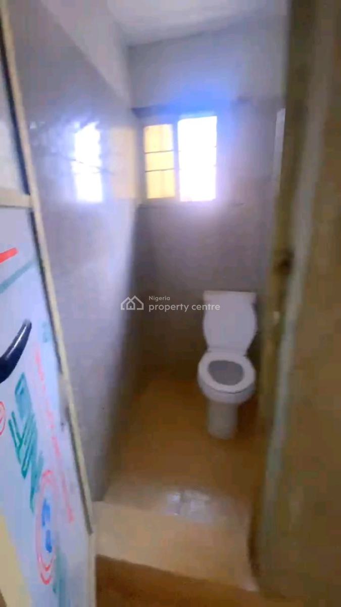 Standard and Spacious Mini Flat, New Garage, Gbagada, Lagos, Mini Flat (room and Parlour) for Rent