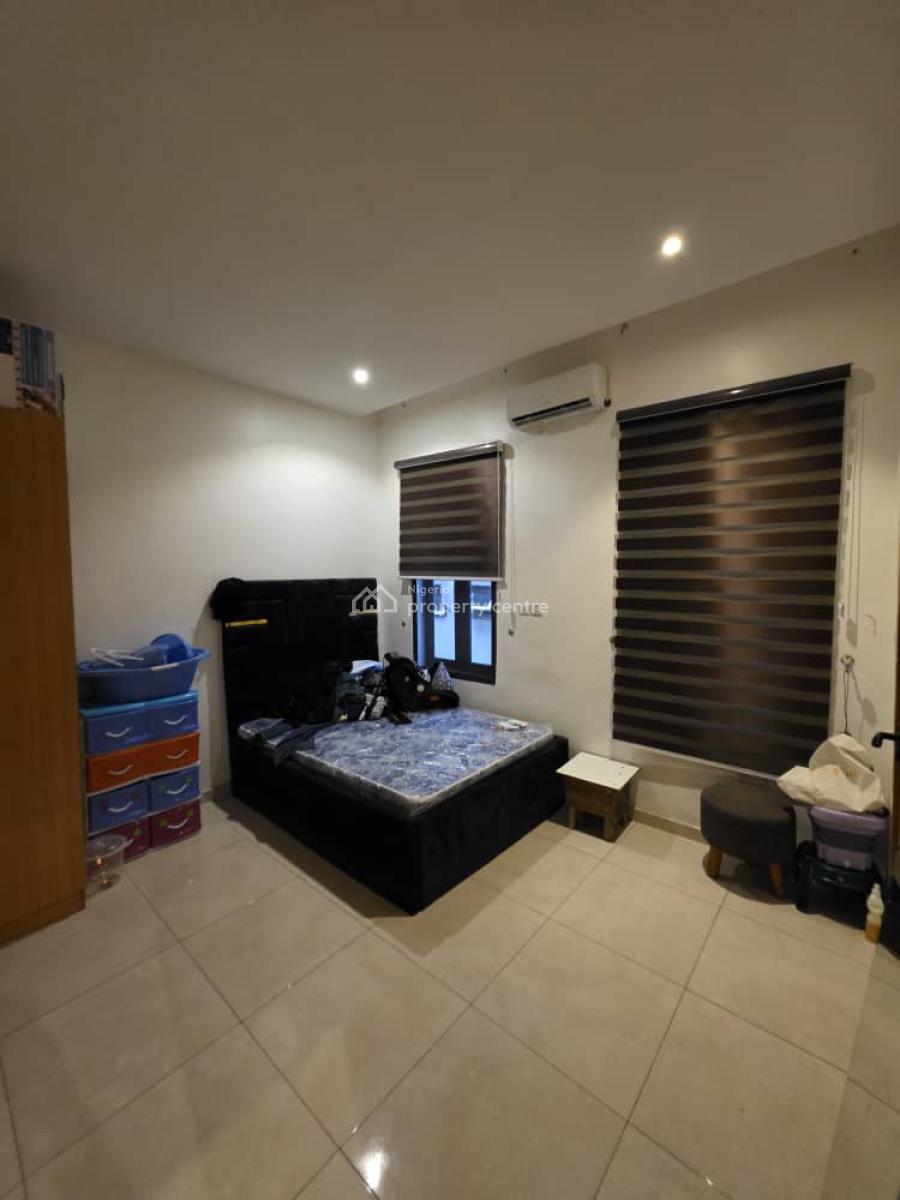 Specious 4bedroom Terrace Duplex with Bq, Osapa Behind Shoprite, Osapa, Lekki, Lagos, House for Rent