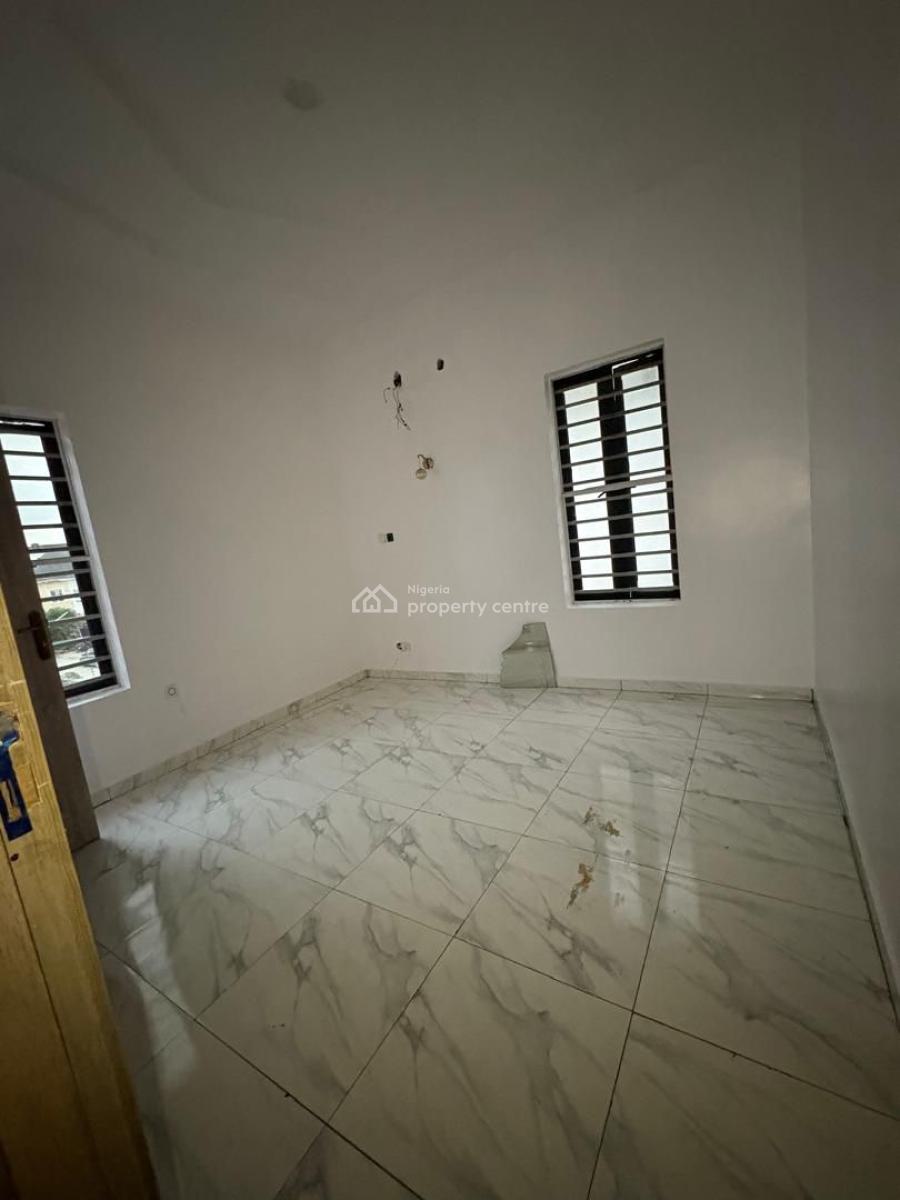 a Room in a Shared Apartment in Idado Estate, Idado Estate Lekki, Idado, Lekki, Lagos, Self Contain (single Rooms) for Rent
