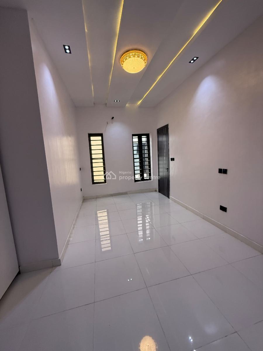 5 Bedroom Fully Deatched  Duplex with Swimming Pool for Distress, Lekki Palm Estate, Ajah, Lagos, Detached Duplex for Sale