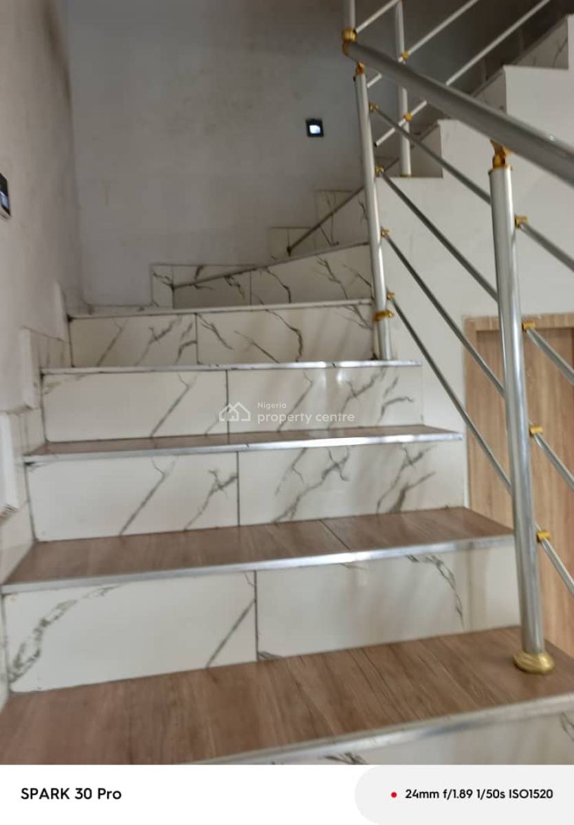3 Bedroom Furnished Terrace in Ikota, Ikota L, Ikota, Lekki, Lagos, Terraced Duplex for Sale