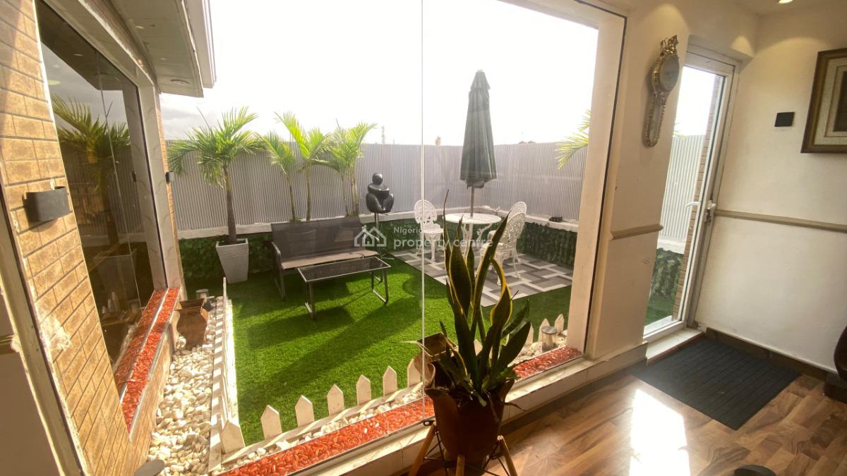 1 Bedroom Apartment, Surulere, Lagos, Mini Flat (room and Parlour) Short Let