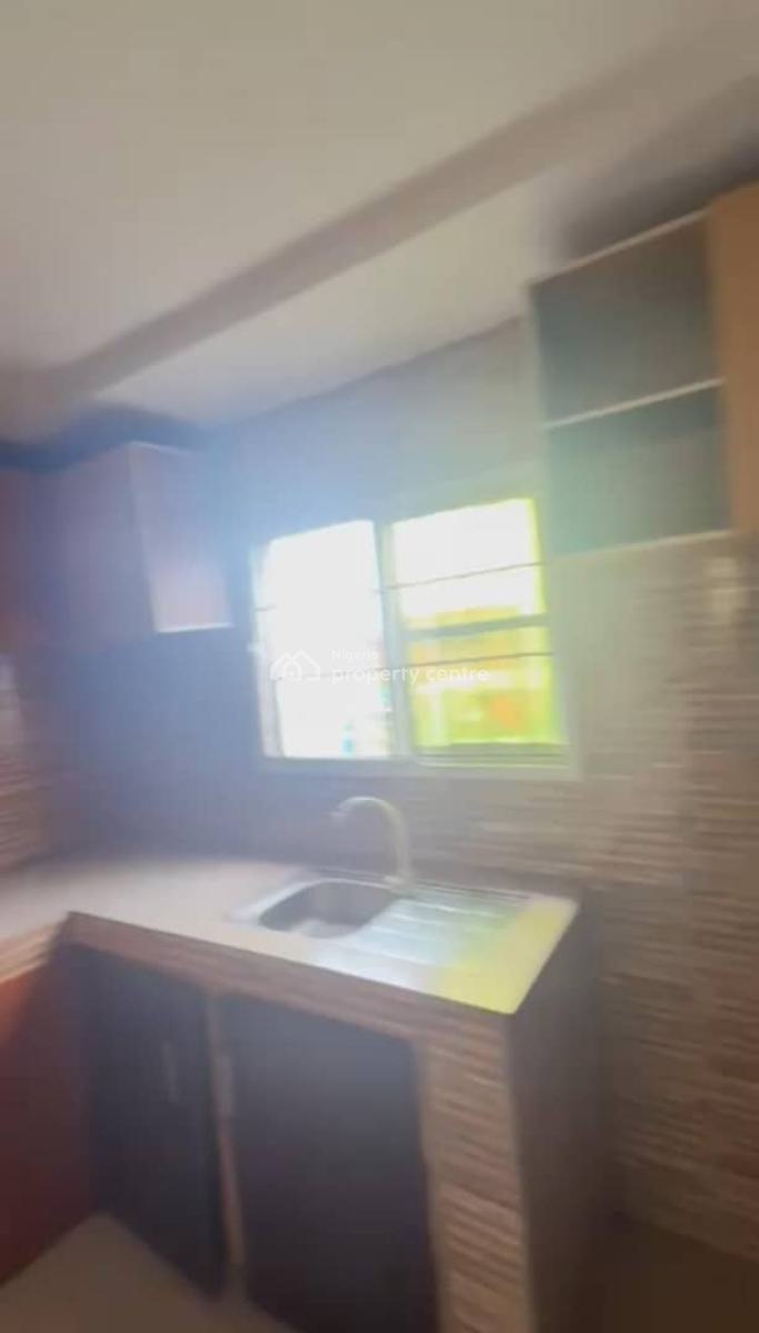 Lovely 2 Bedroom Flat, Enitan Road, Aguda, Surulere, Lagos, Flat / Apartment for Rent