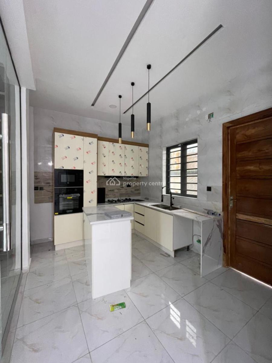 Two Bedroom Apartments, Agungi, Lekki, Lagos, Flat / Apartment for Rent