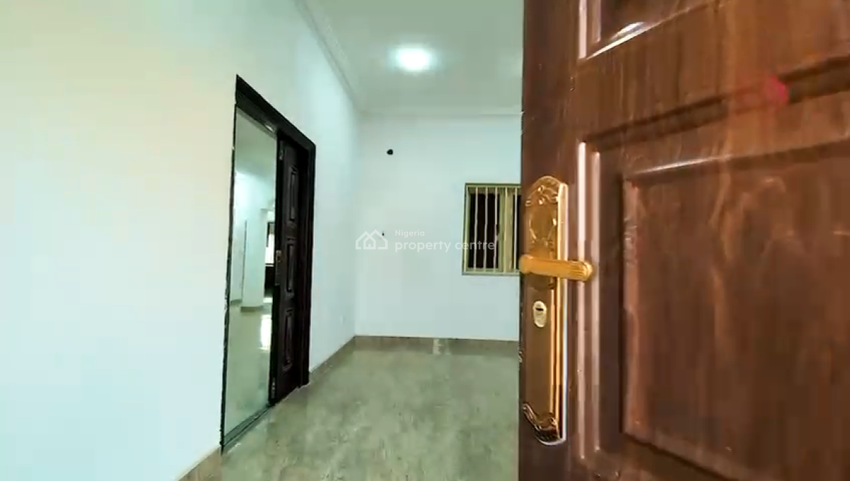 Luxury 4 Bedroom Terrace Duplex, M.t Mbu Close, Mamman Kontagora Cres, Via Aminu Sale Road, Katampe Extension, Katampe, Abuja, Terraced Duplex for Sale