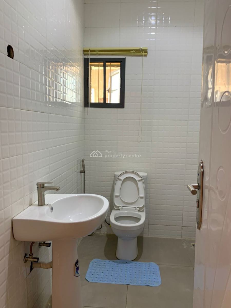 Luxurious 2 Bedroom Apartment, Silas Court Estate, Jabi, Abuja, Detached Duplex Short Let