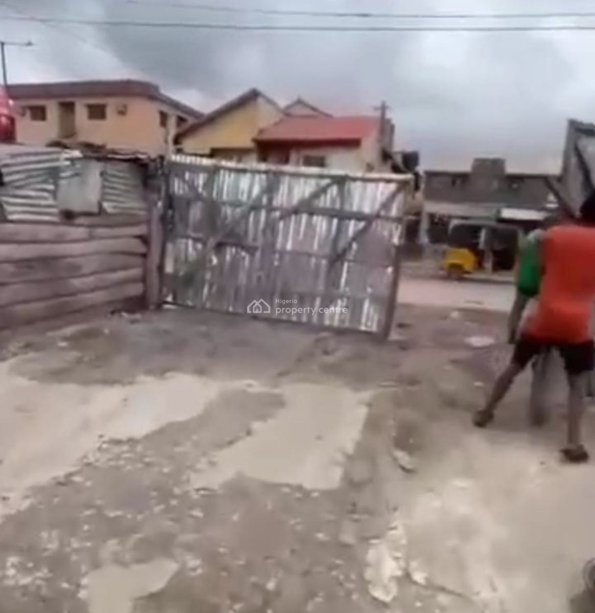 Land Measuring 1,000sqm, Facing Ago Palace Way, Okota, Isolo, Lagos, Commercial Land for Sale
