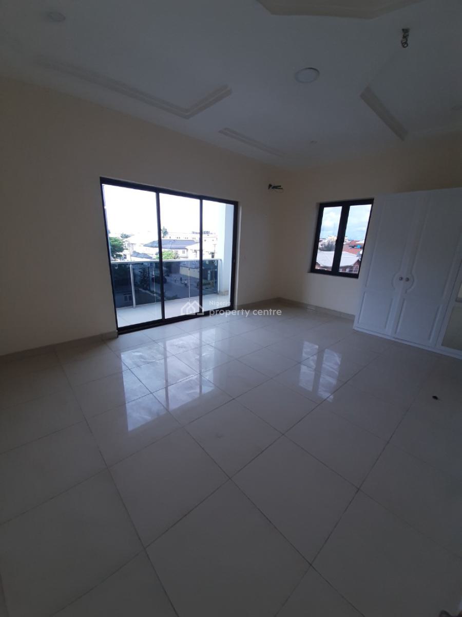 4 Bedrooms Terraced Duplex, Lekki Phase 1, Lekki, Lagos, Terraced Duplex for Rent