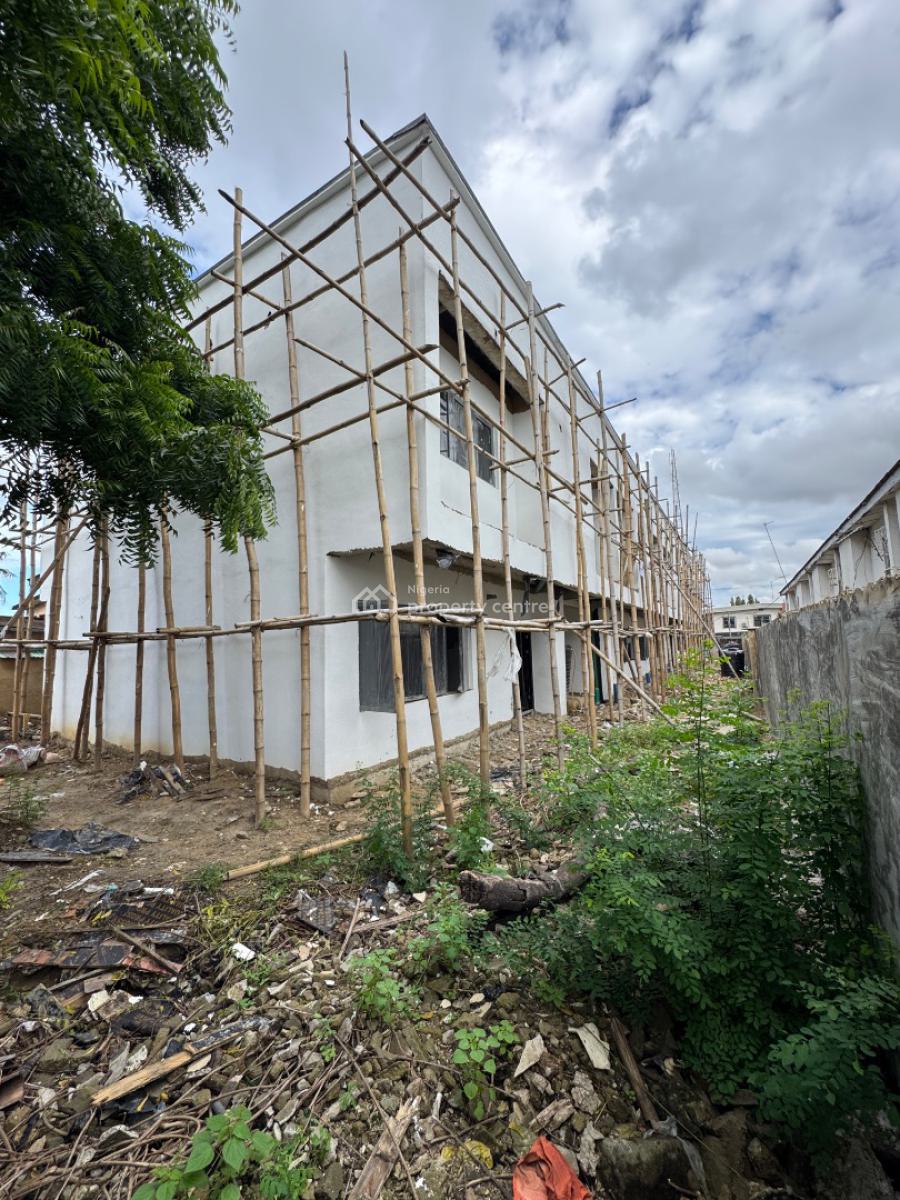 Luxurious 3 Bedroom Terrace Duplex with Bq, Surulere, Lagos, Terraced Duplex for Sale
