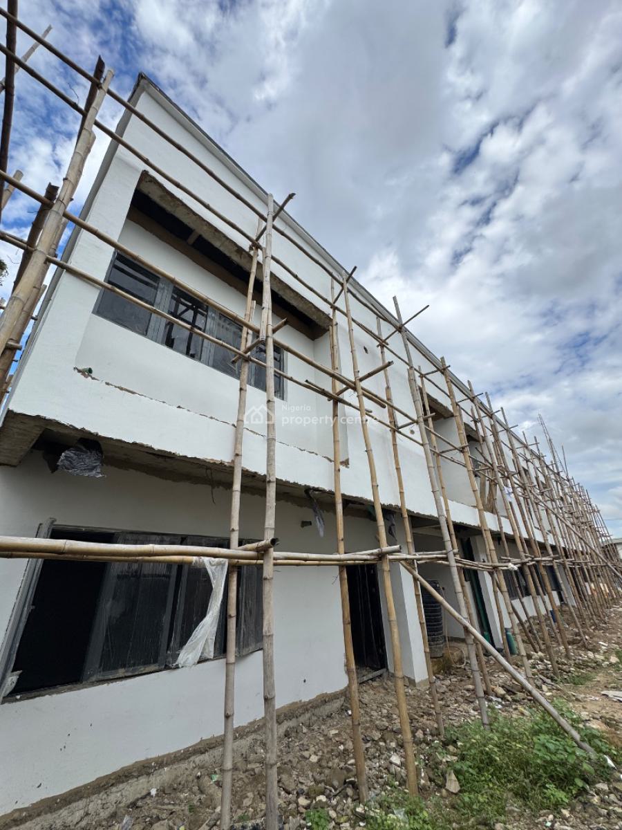 Luxurious 3 Bedroom Terrace Duplex with Bq, Surulere, Lagos, Terraced Duplex for Sale