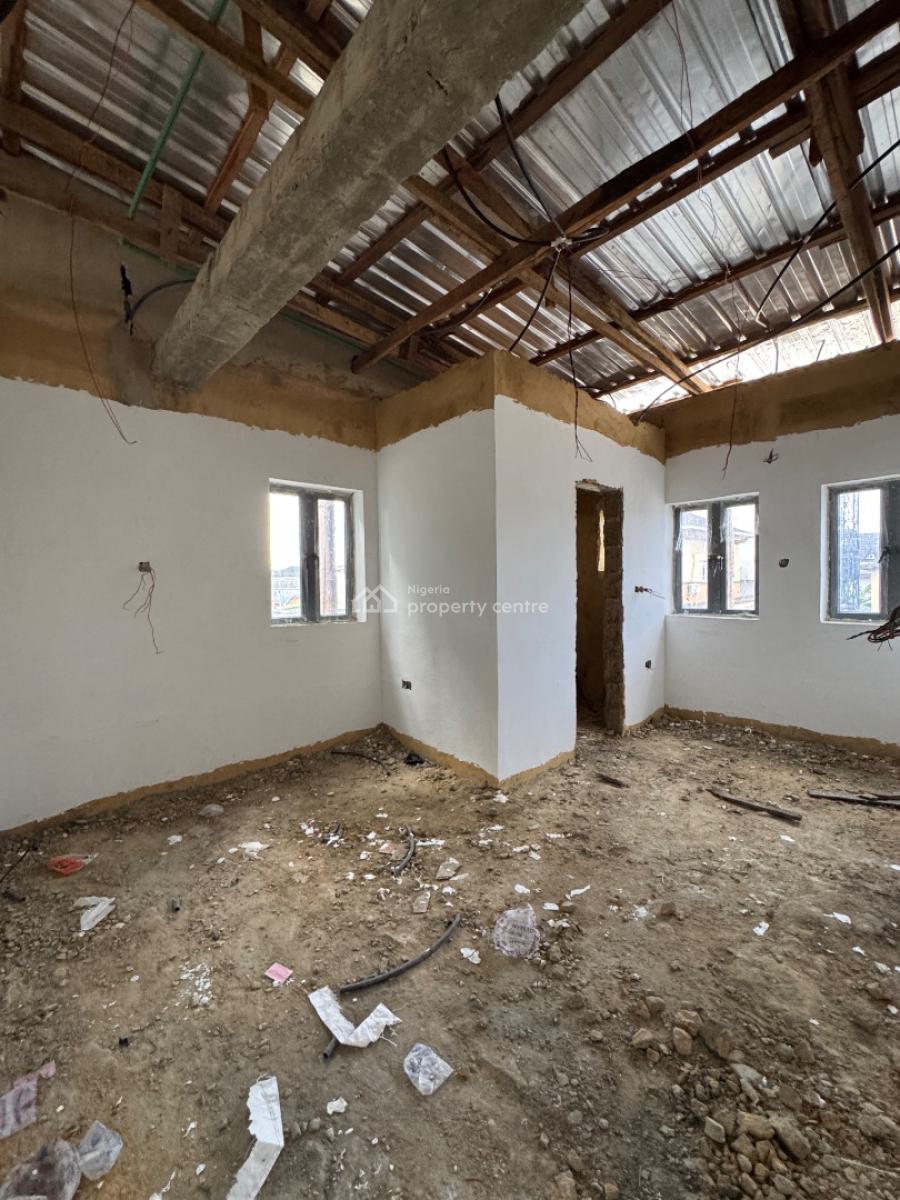 Luxurious 3 Bedroom Terrace Duplex with Bq, Surulere, Lagos, Terraced Duplex for Sale