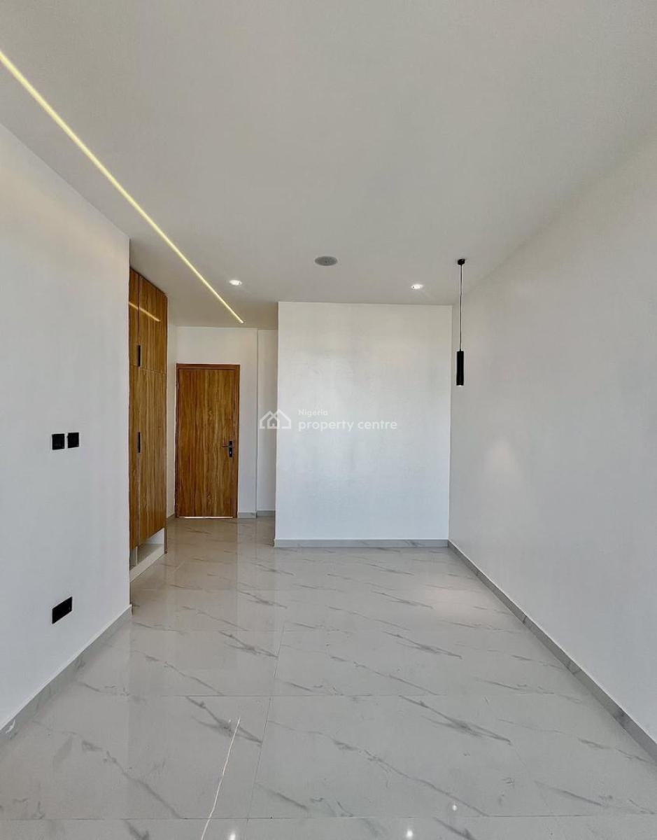 a Serviced Two-bedroom Apartment with a Swimming Pool, Equipped Gym, Ikate Elegushi, Lekki, Lagos, Block of Flats for Sale