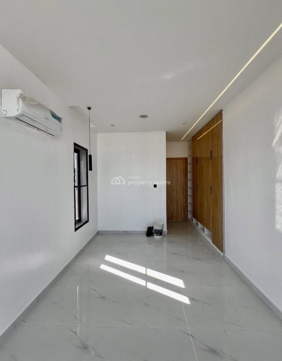 a Serviced Two-bedroom Apartment with a Swimming Pool, Equipped Gym, Ikate Elegushi, Lekki, Lagos, Block of Flats for Sale
