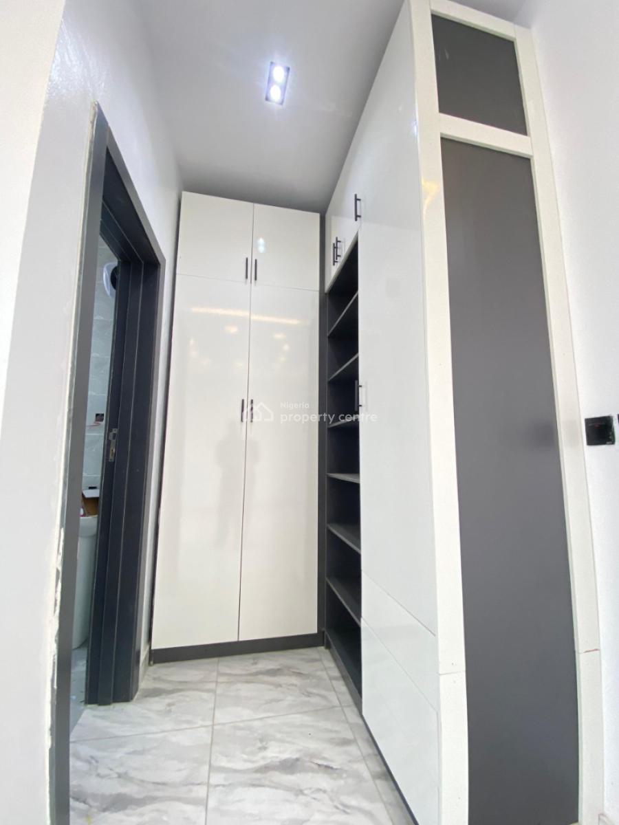Beautiful and Sharp 4bedroom, Ikota Gra, Ajah, Lagos, Terraced Duplex for Rent