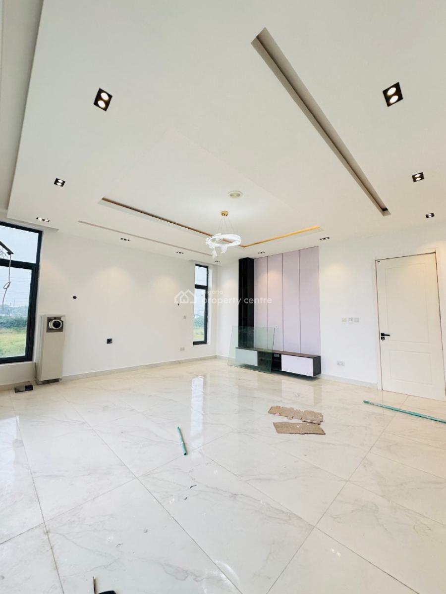 Executive 5 Bedrooms Detached Duplex with Swimming Pool, Royal Garden Estate, Lekki, Lagos, Detached Duplex for Sale