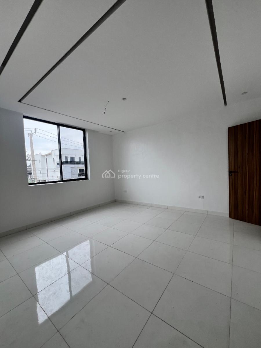 Brand New 2 Bedroom Apartment, Lekki Phase 1, Lekki, Lagos, Flat / Apartment for Sale
