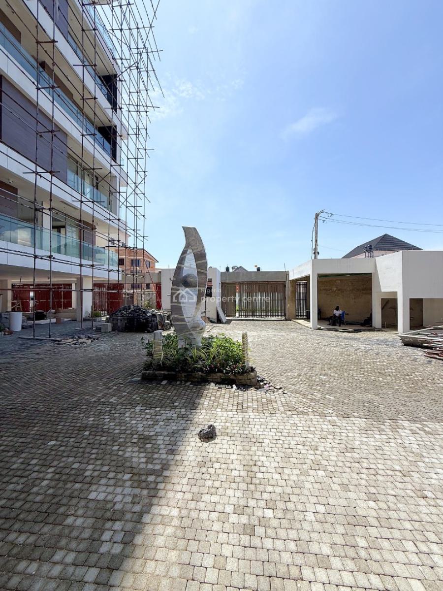 4 Bedroom Maisonette, Lekki Phase 1, Lekki, Lagos, Block of Flats for Sale