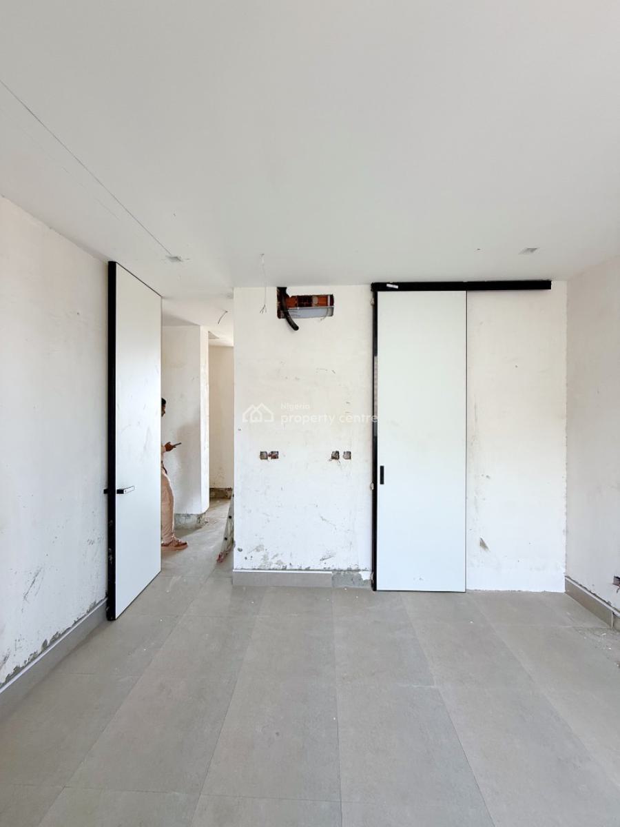 4 Bedroom Maisonette, Lekki Phase 1, Lekki, Lagos, Block of Flats for Sale