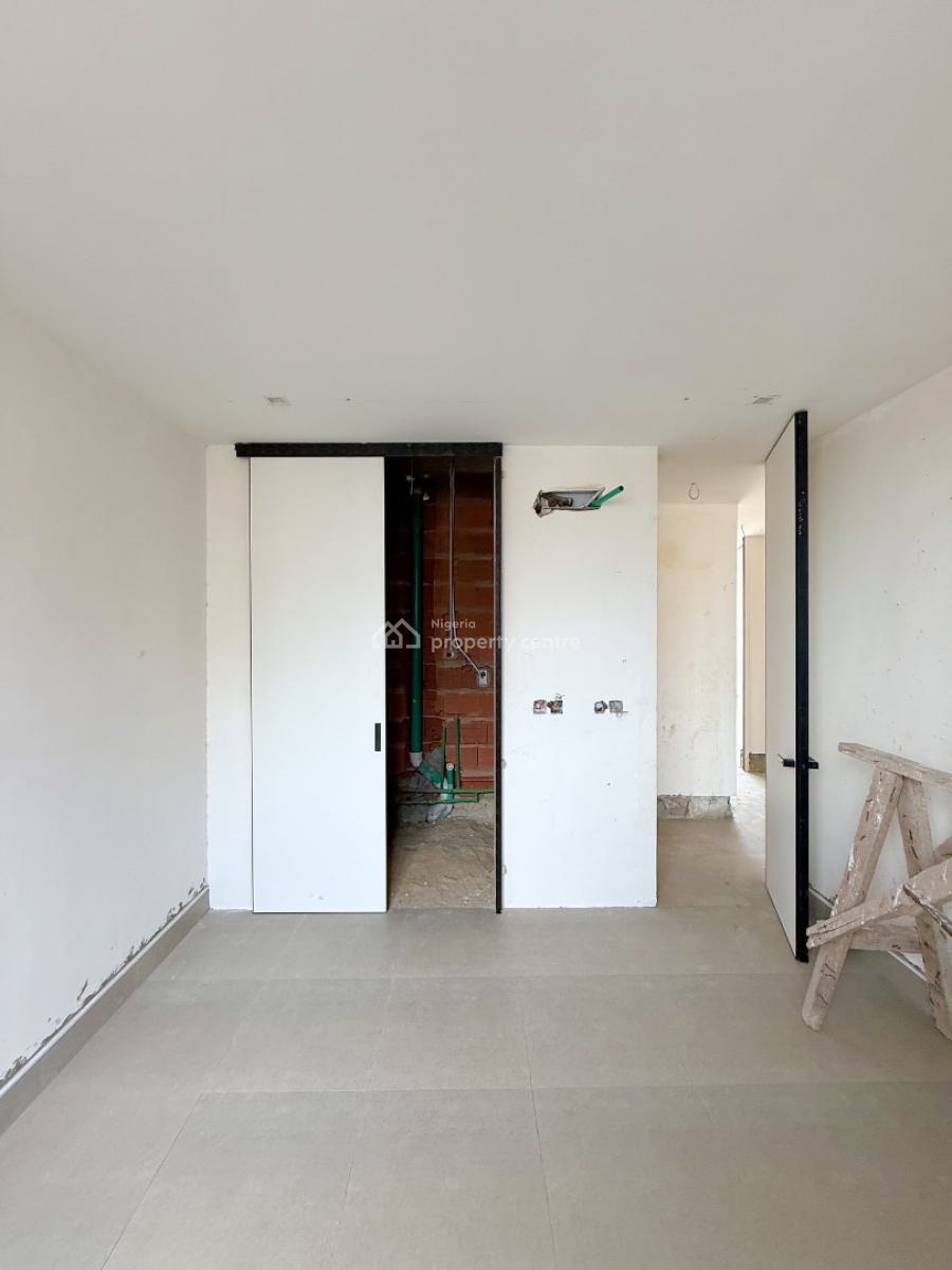 4 Bedroom Maisonette, Lekki Phase 1, Lekki, Lagos, Block of Flats for Sale