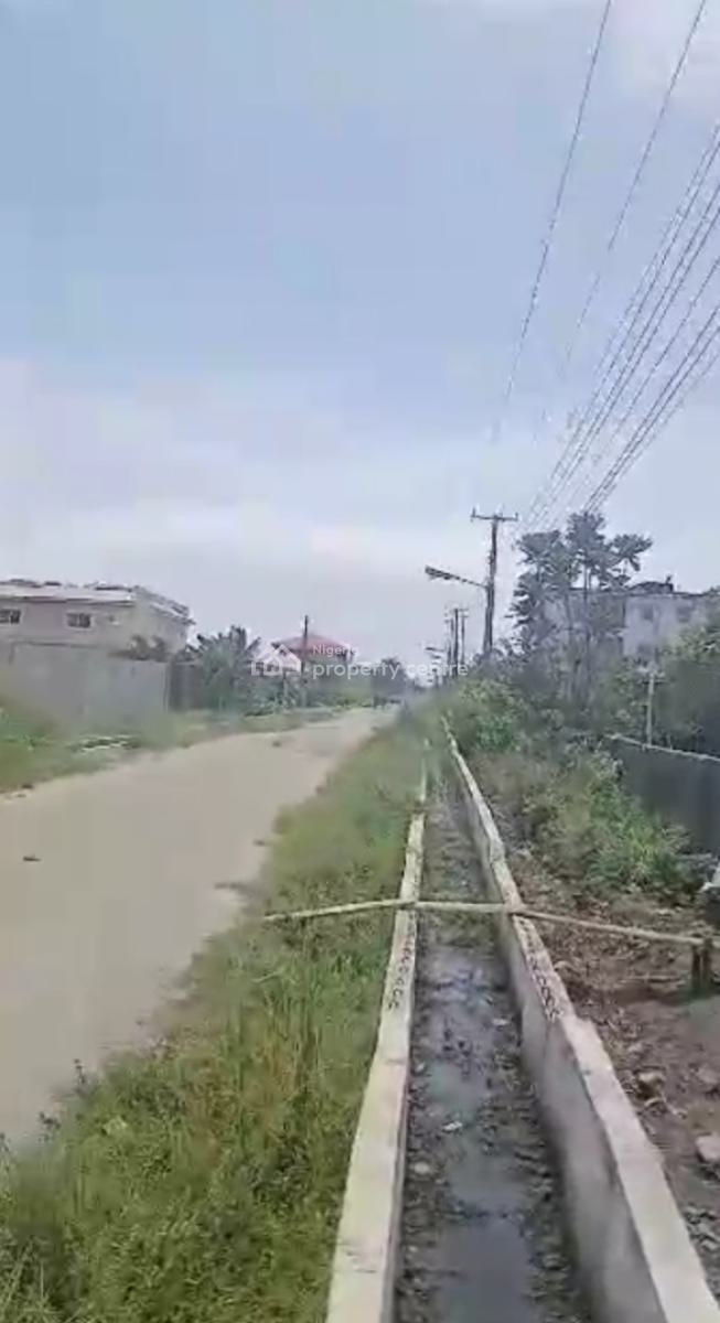 a Plot of Land Measuring 922sqm, Around Laura Stephen School, Lekki Phase 2, Lekki, Lagos, Residential Land for Sale