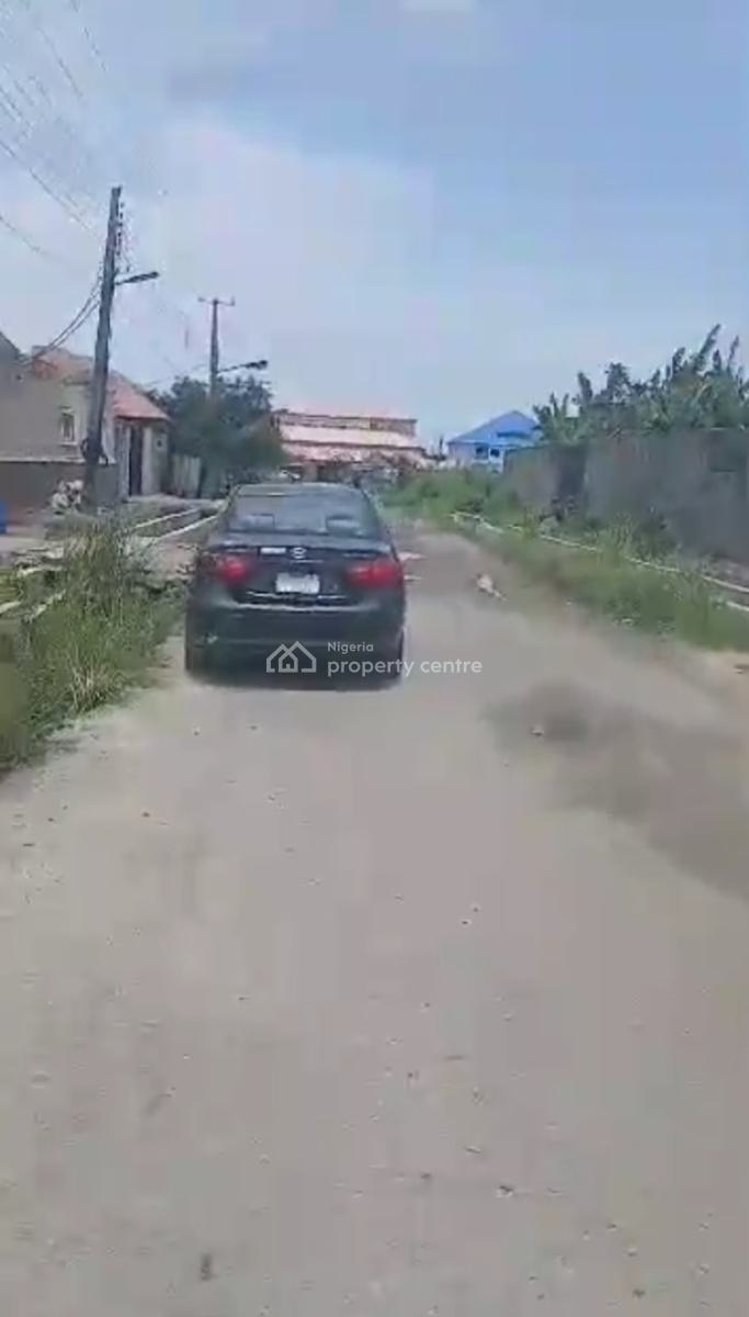 a Plot of Land Measuring 922sqm, Around Laura Stephen School, Lekki Phase 2, Lekki, Lagos, Residential Land for Sale
