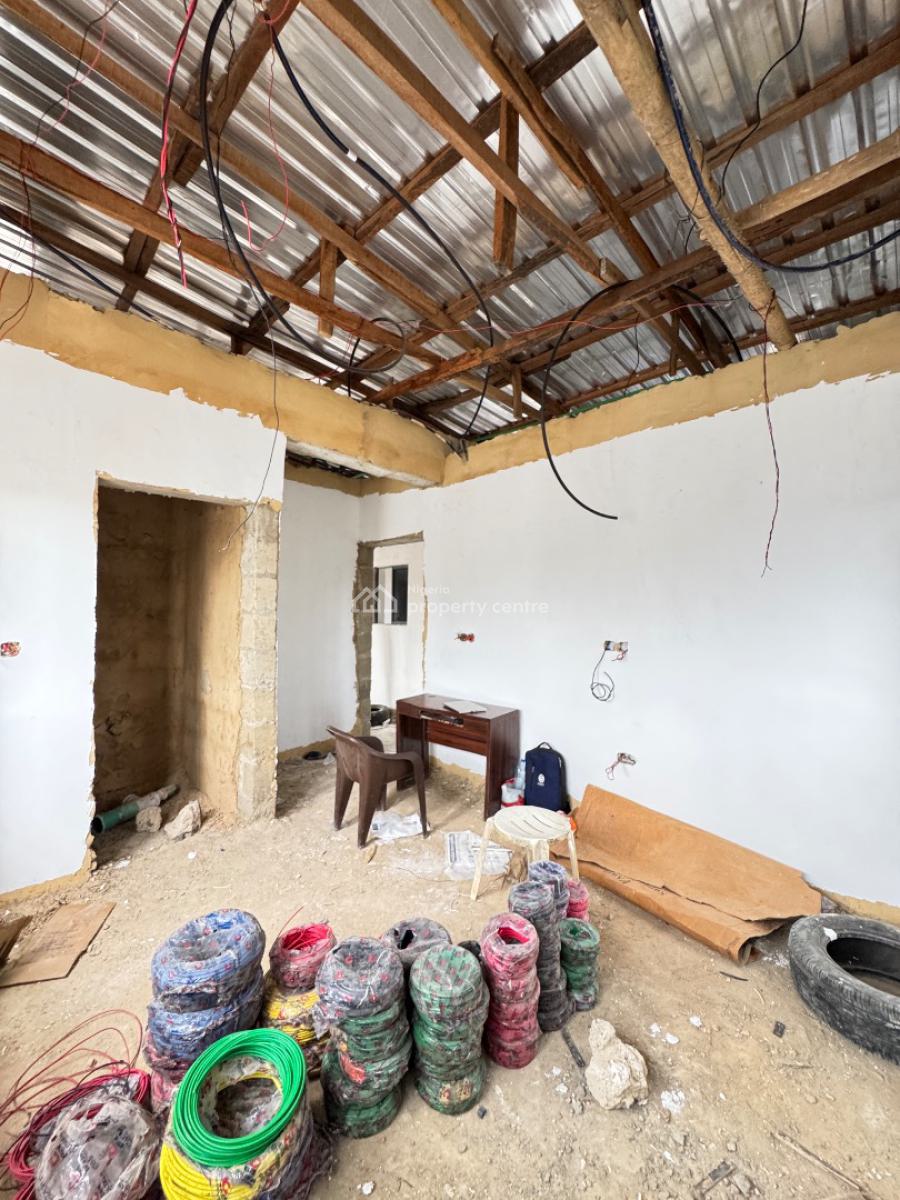 Luxurious 3 Bedroom Terrace Duplex with Bq, Surulere, Surulere, Lagos, Terraced Duplex for Sale