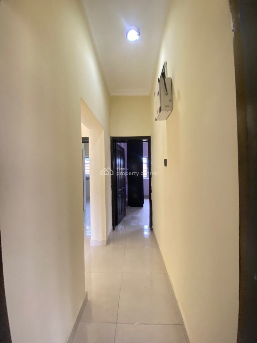 2 Bedroom Apartment, Ogombo, Ogombo, Ajah, Lagos, Flat / Apartment for Rent