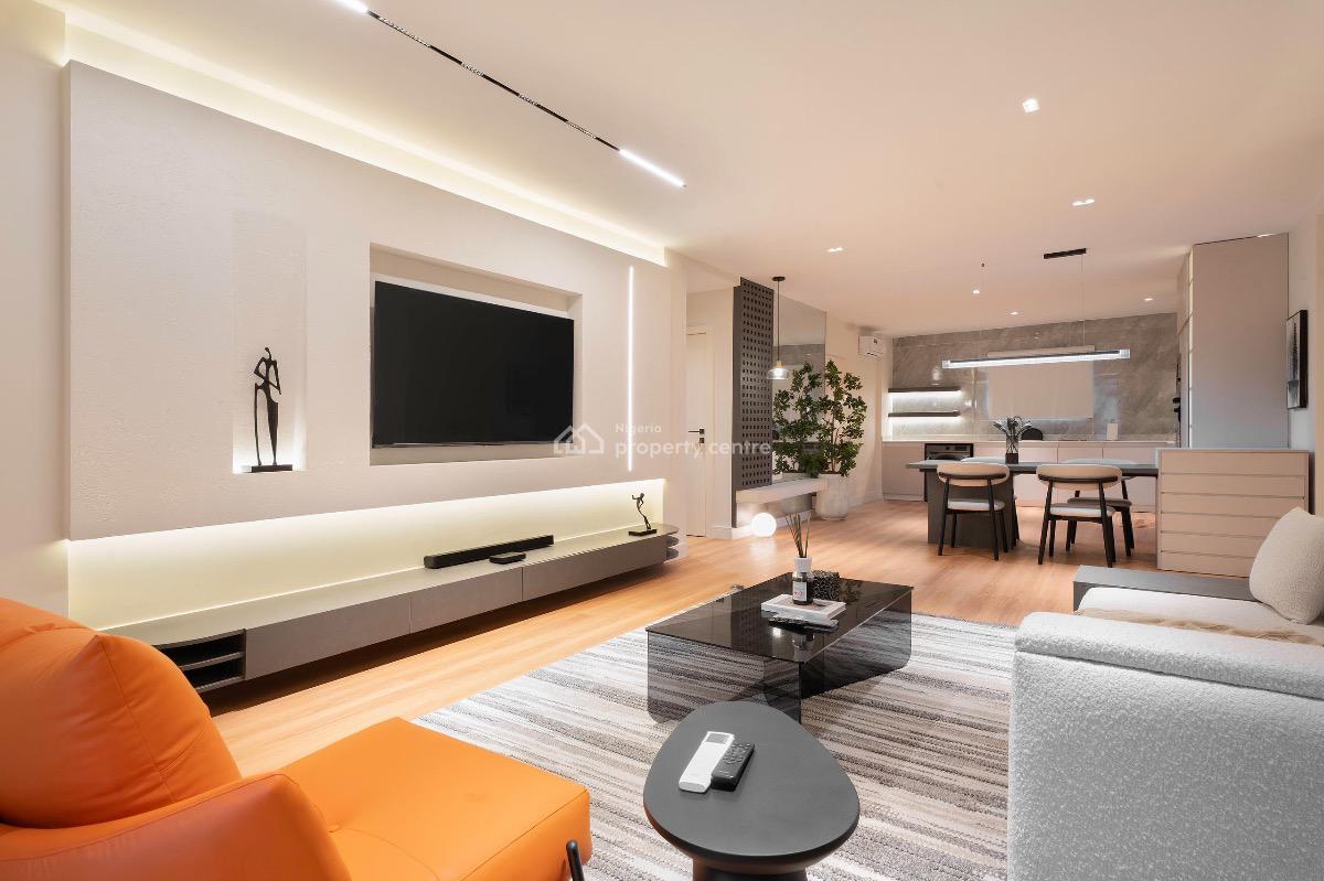 Newly Furnished Luxurious 4 Bedroom Apartment with a Private Bedroom, Lekki Phase 1, Lekki, Lagos, Flat / Apartment Short Let