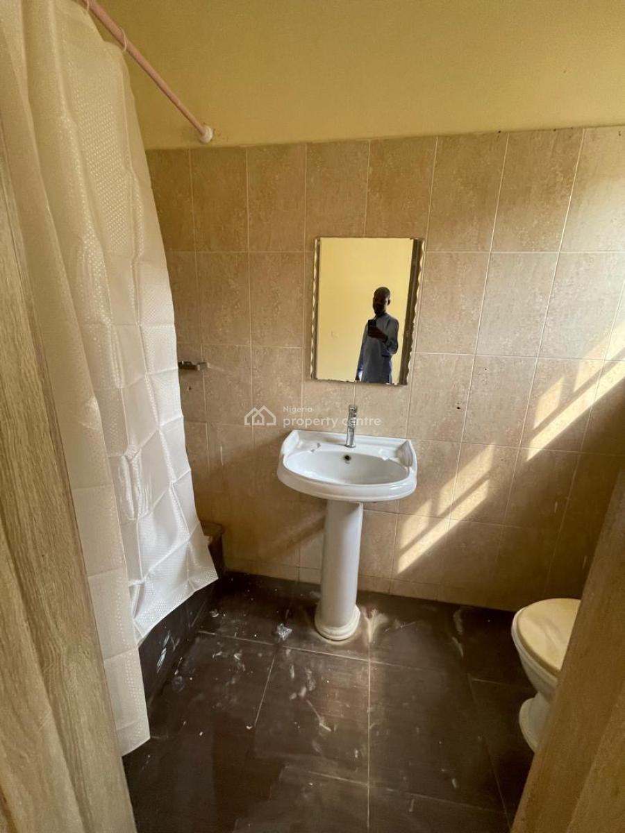3 Bedroom Apartment Available 2 in The Compound, Ikota, Lekki, Lagos, Flat / Apartment for Rent