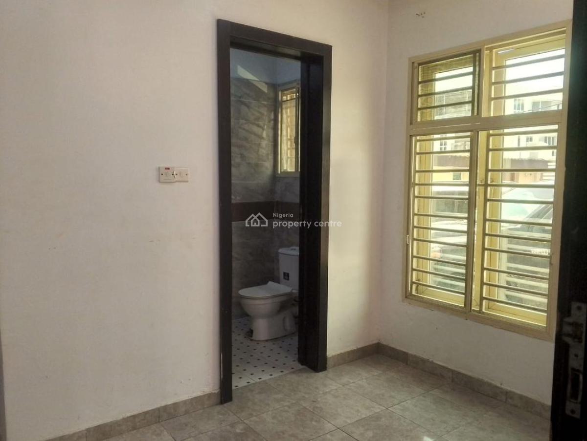 Newly Built 4bedroom Semi Detached House, Magodo, Lagos, Semi-detached Duplex for Rent
