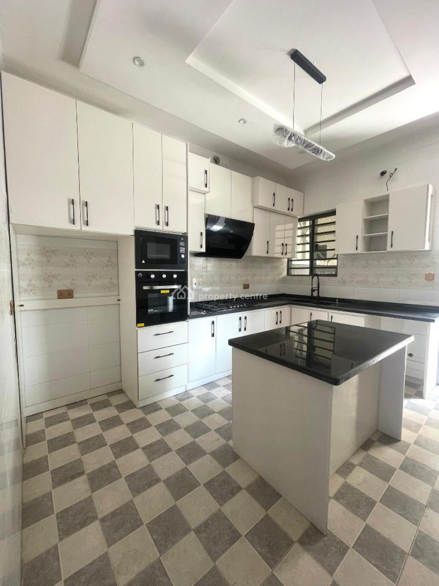 Expertly Crafted 4 Bedroom Semi Detached Duplex with Bq, Features a Large Compound Space , Spacious En-suite Rooms , Bq, Ajah, Lagos, Semi-detached Duplex for Sale