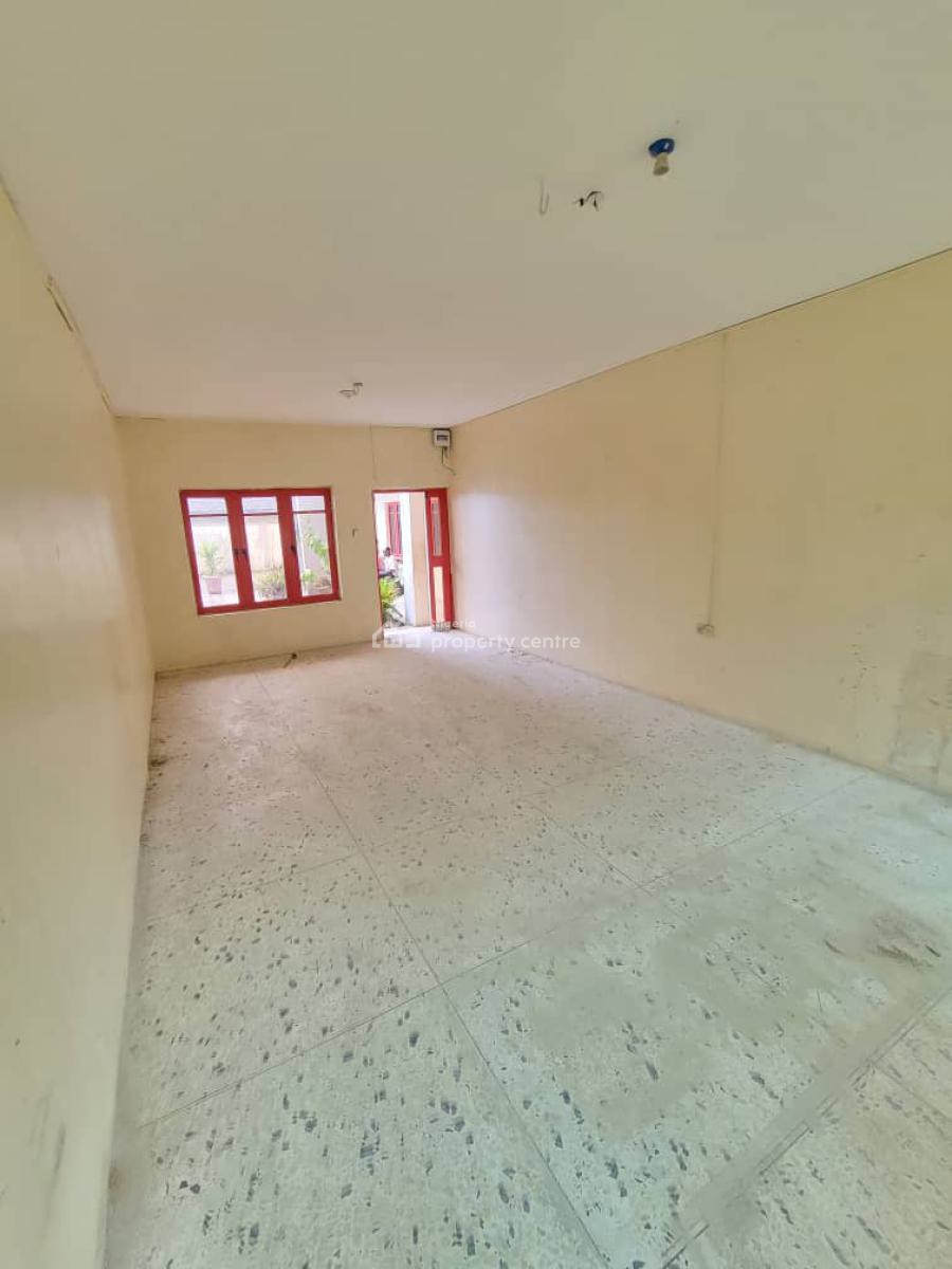 a Spacious Shop, Ado Road, Ajah, Lagos, Commercial Property for Rent