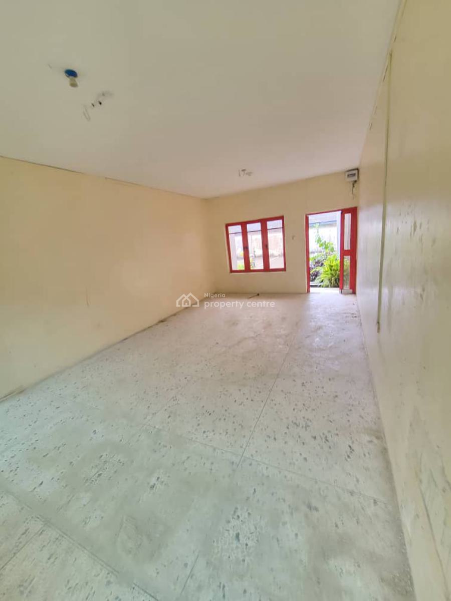 a Spacious Shop, Ado Road, Ajah, Lagos, Commercial Property for Rent